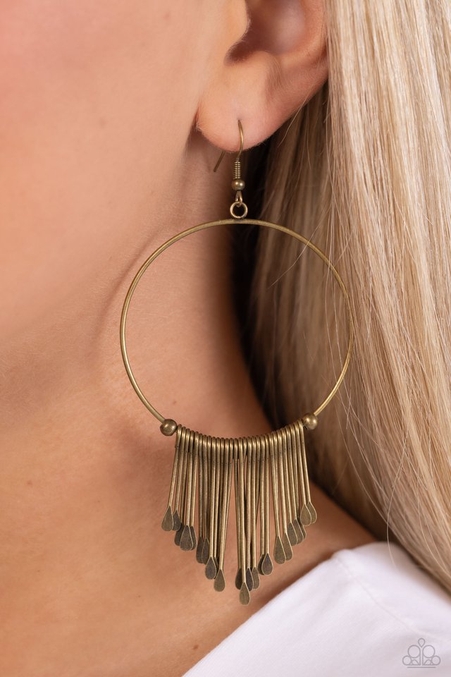 Paparazzi Accessories 🖤 The Little Dipper 🤍 Brass Earrings