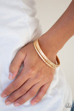 Load image into Gallery viewer, Paparazzi Accessories - Casually Couture - Gold zbracelet
