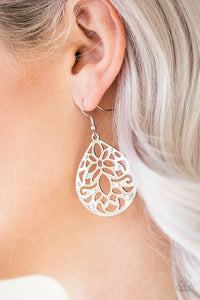 Paparazzi Accessories - Casually Cochella - White Earrings
