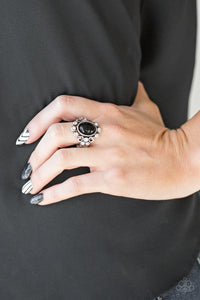 Paparazzi Accessories - Noticeably Notable - Black Ring