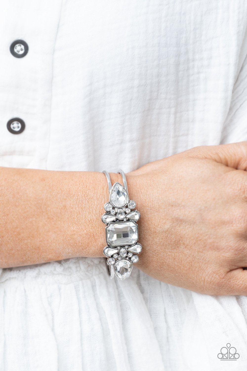 Paparazzi Accessories - Call Me Old Fashioned - White (Bling) Bracelet