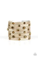 Load image into Gallery viewer, Paparazzi Accessories - Go-Getter Glamorous - Brass Urban Snap Bracelet
