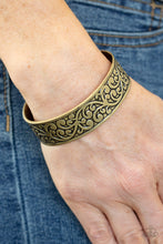 Load image into Gallery viewer, Paparazzi Accessories - Read The Vine Print - Brass Bracelet
