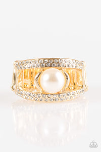 Paparazzi Accessories - Bank Run - Gold (Pearl) Ring