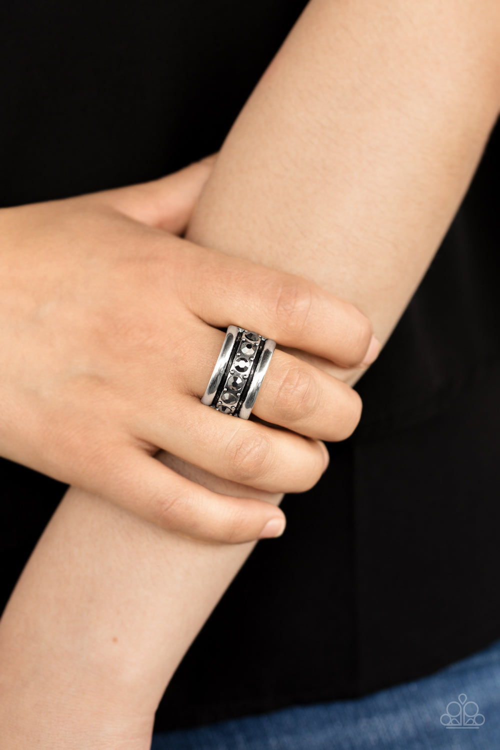 Paparazzi Accessories  - Dauntless Shine - Silver Ring