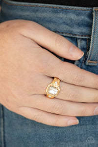 Paparazzi Accessories  - Out For The Countess - Gold Ring