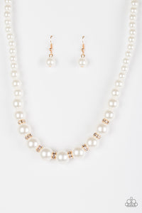 Paparazzi Accessories - Showtime Shimmer - White (Pearls) Necklace
