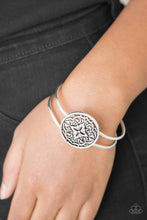Load image into Gallery viewer, Paparazzi Accessories  - Mandala Majesty - Silver Bracelet
