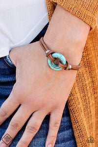 Paparazzi Accessories  - Sahara Springs - Turquoise  (Blue) - Bracelet