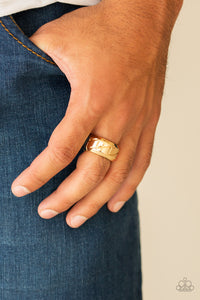 Paparazzi Accessories - Sideswiped - Men's Gold Ring