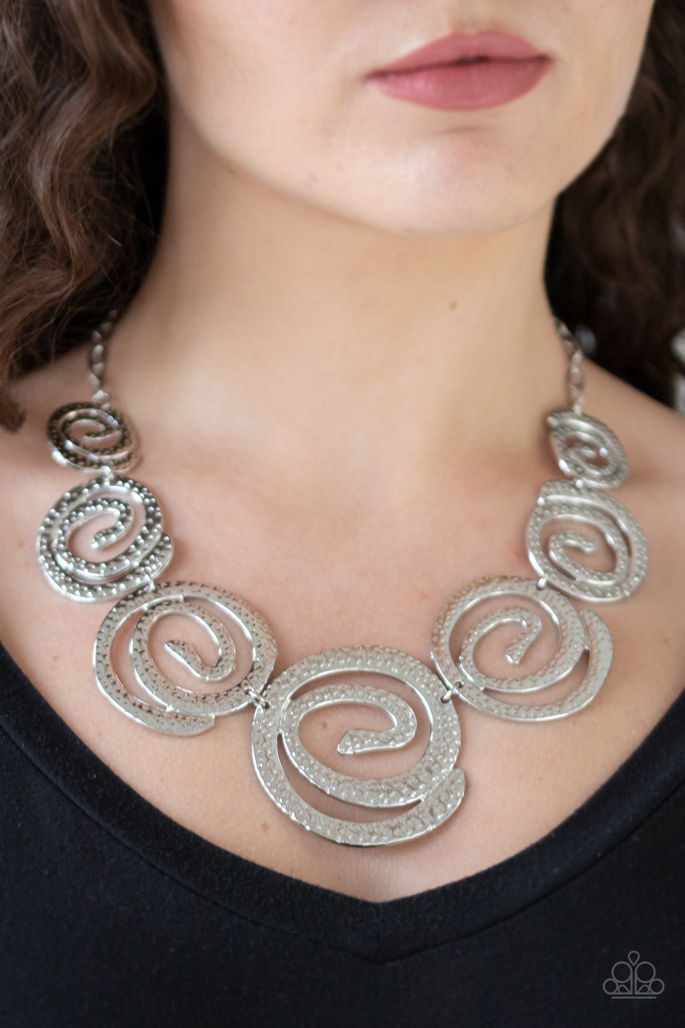 Paparazzi Accessories - Statement Swirl - Silver Necklace