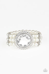 Paparazzi Accessories - Speechless Sparkle - White (Pearls) Bracelet