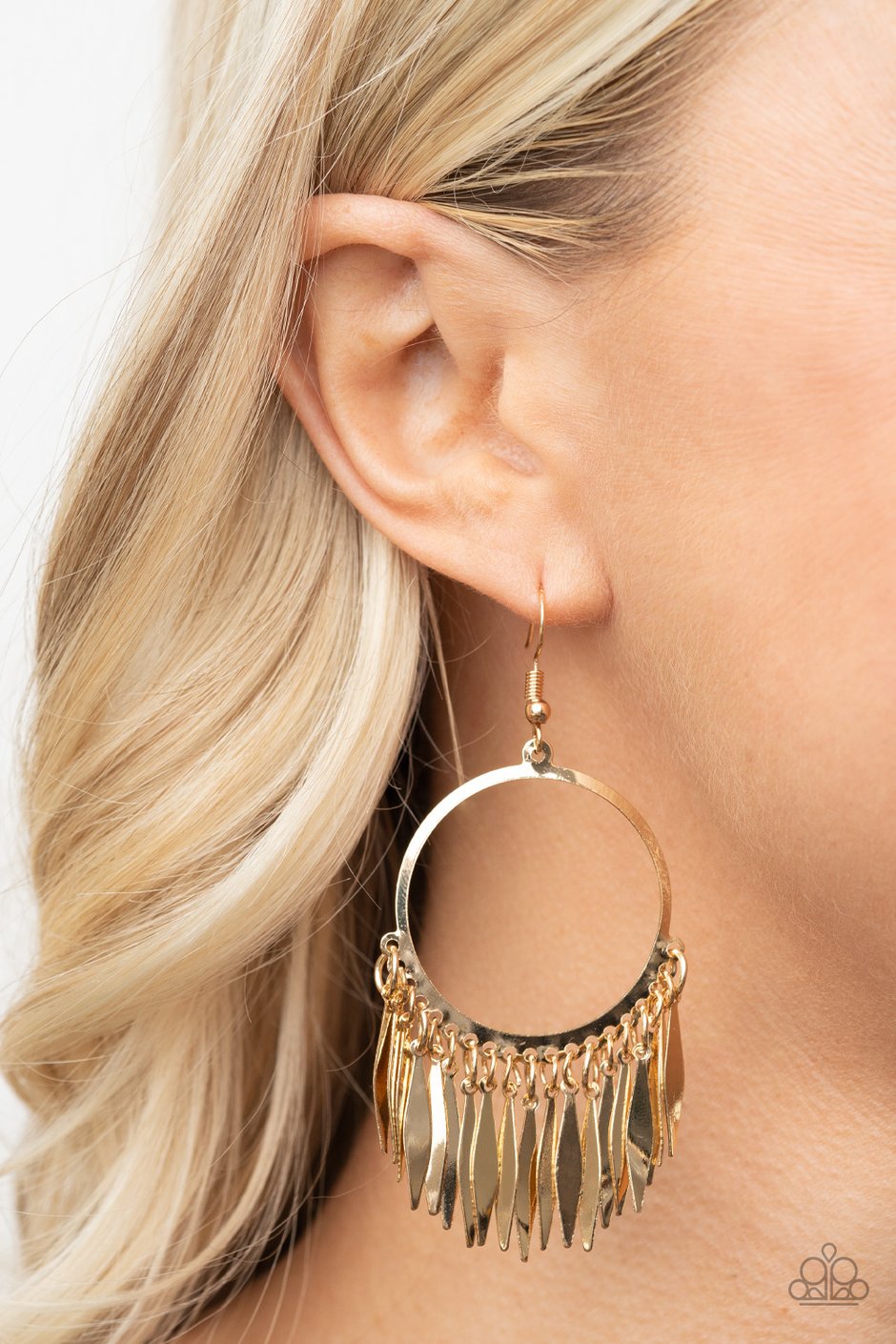 Paparazzi Accessories - Radiant Chimes - Gold Earrings