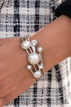 Load image into Gallery viewer, Paparazzi Accessories - Total Sail-Out - White (Pearls) Bracelet
