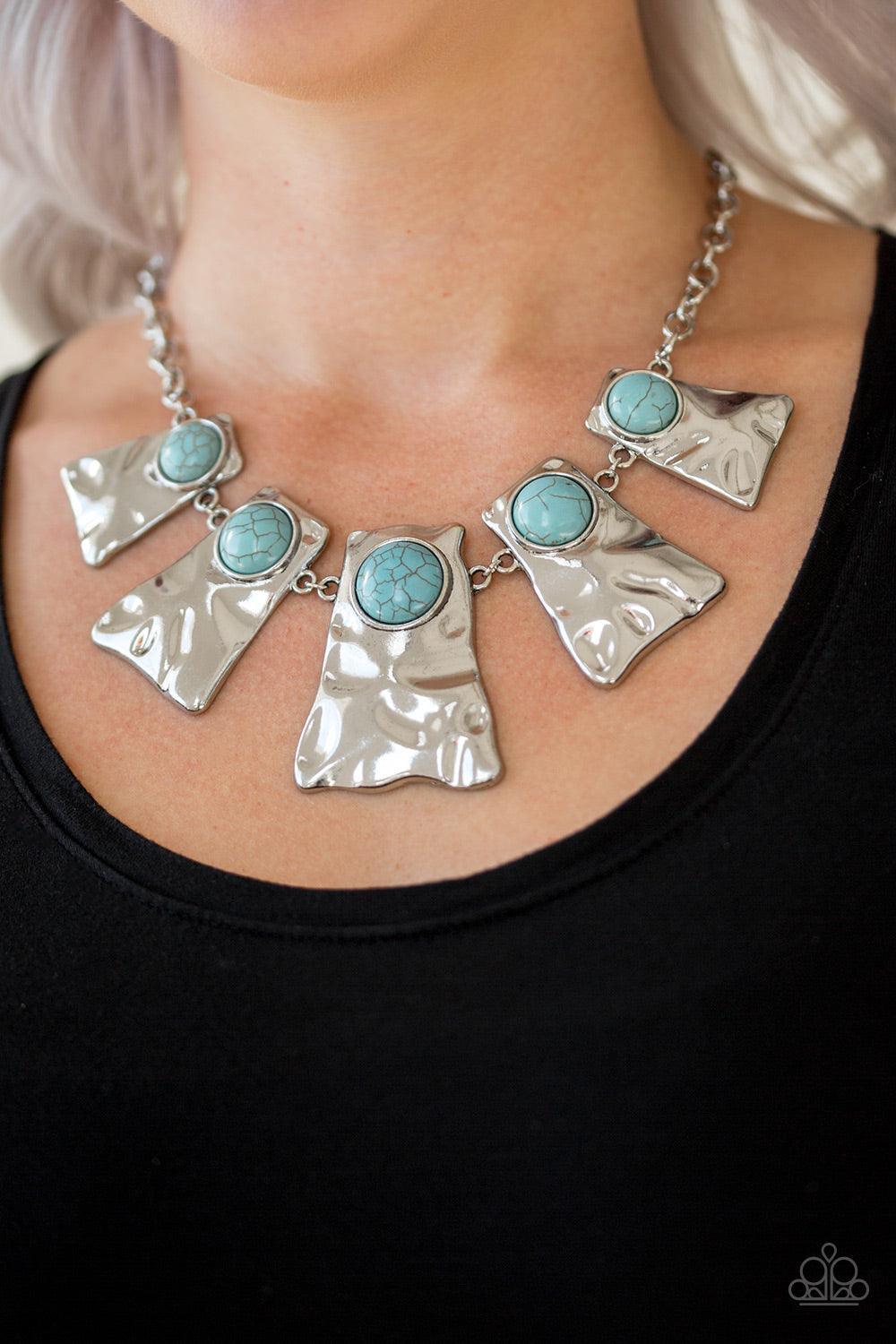 Paparazzi Accessories - Cougar - Blue (Turquoise) Necklace