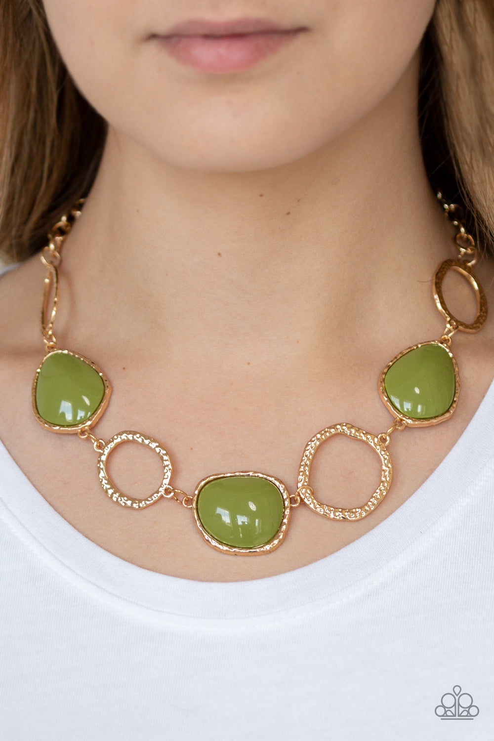 Paparazzi Accessories - Haute Heirloom - Green Necklace
