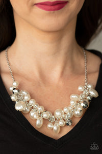 Paparazzi Accessories - Battle Of The Bombshells - White (Pearls) Necklace
