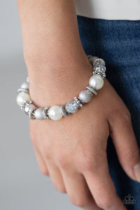 Paparazzi Accessories - Sparking Conversation - White (Pearls) Bracelet