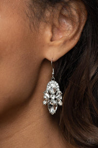 Paparazzi Accessories - Stunning Starlet - White ( Bling) Earrings