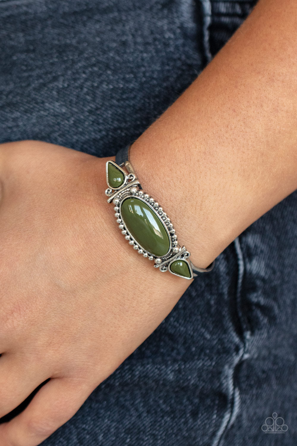 Paparazzi Accessories - Tribal Trinket - Green Bracelet