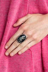 Paparazzi Accessories - Glittery With Envy - Black Ring